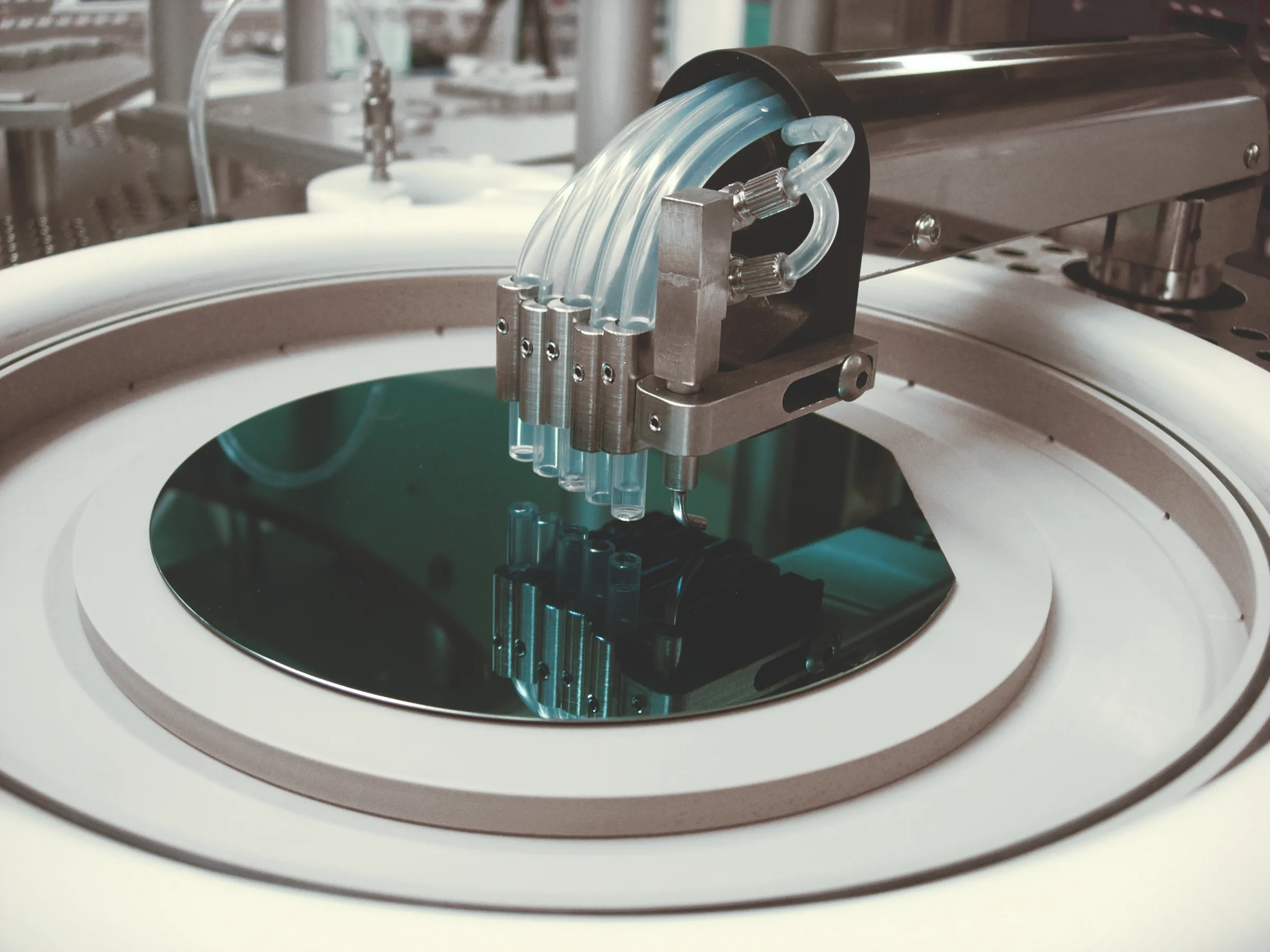 Moderne Prozessanlage für Single Wafer Processing