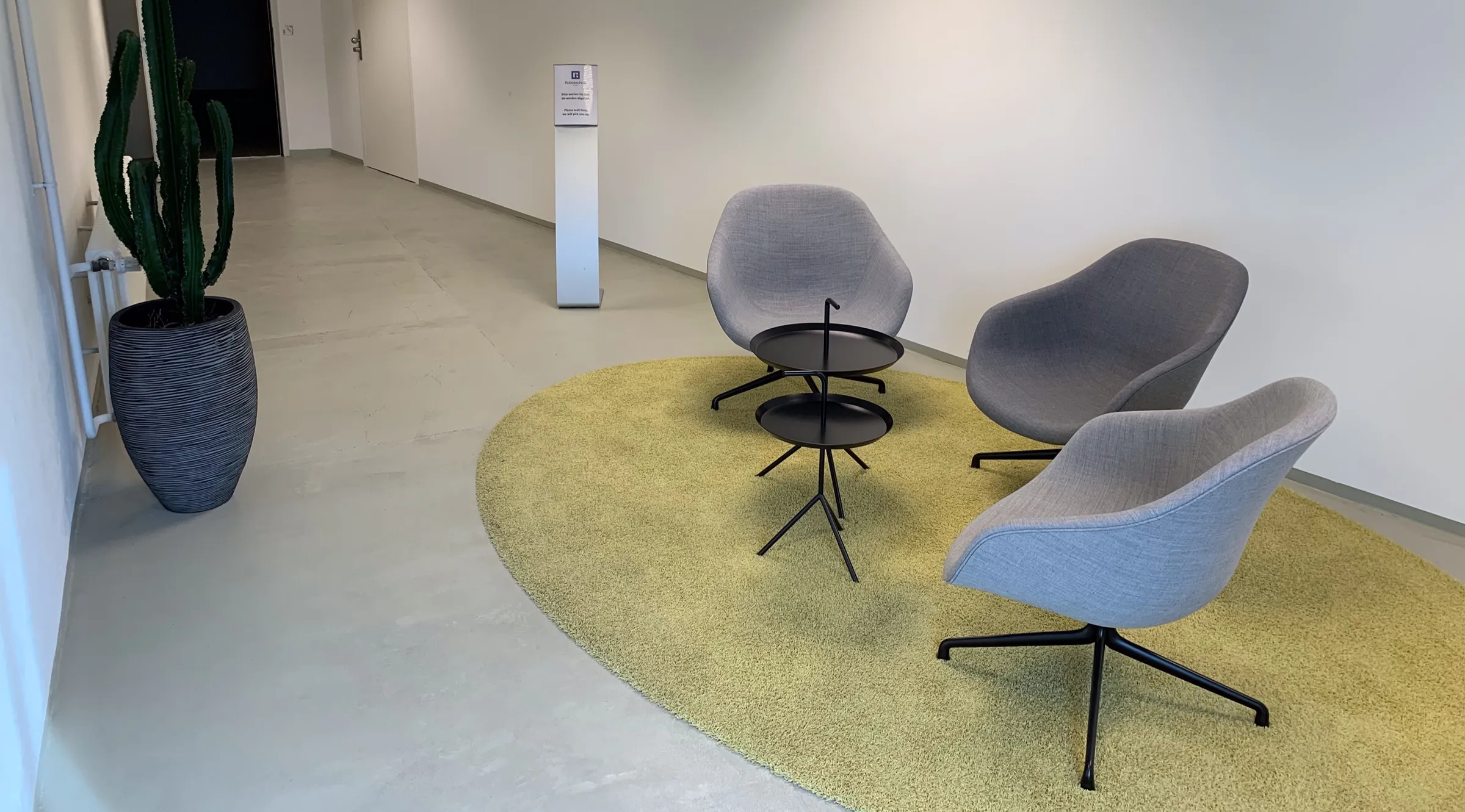 Meeting area at Robotechnik Europe